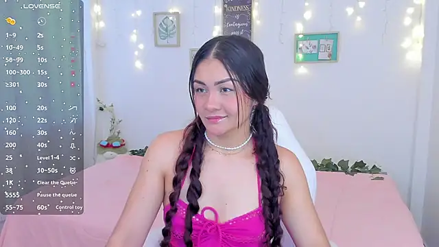 cute baby5 online show from January 31, 2025, 8:12 pm