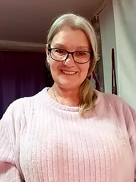 irinamaux online show from January 31, 2026, 10:41 pm