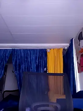 irinamaux online show from July 16, 2026, 9:37 am