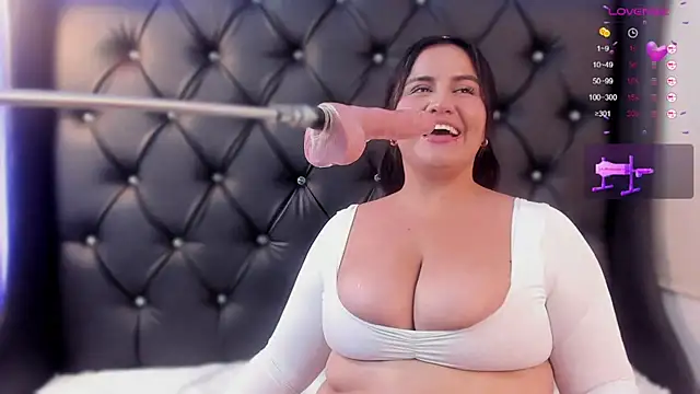 sweett katty  online show from December 13, 2024, 10:55 pm