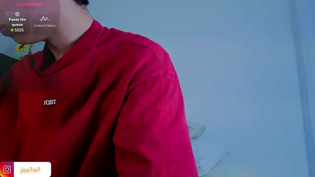 Levii Ackermann online show from February 19, 2026, 2:02 pm