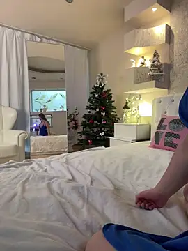 Bella Suns online show from December 30, 2024, 4:31 am