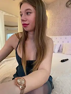 Bella Suns online show from January 19, 2025, 1:21 am
