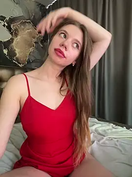 Bella Suns online show from March 4, 2025, 4:38 am
