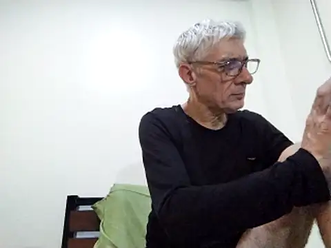BIGUNCUTHARDCOCK online show from February 11, 2025, 1:41 pm