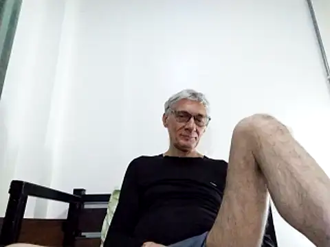 BIGUNCUTHARDCOCK online show from February 14, 2025, 2:23 pm