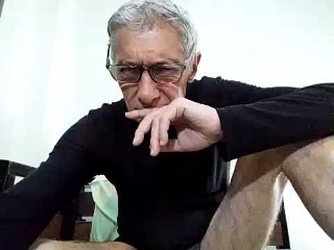 BIGUNCUTHARDCOCK online show from February 15, 2025, 2:11 pm