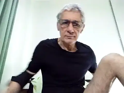 BIGUNCUTHARDCOCK online show from February 18, 2025, 1:54 am