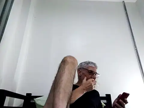 BIGUNCUTHARDCOCK online show from February 18, 2025, 11:11 am