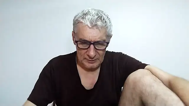 BIGUNCUTHARDCOCK online show from February 15, 2026, 1:13 am