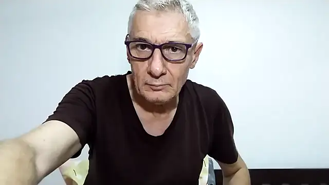 BIGUNCUTHARDCOCK online show from February 27, 2026, 12:43 am