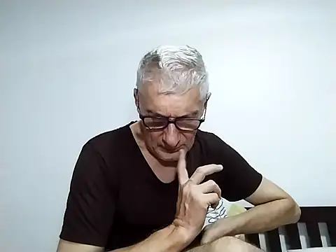 BIGUNCUTHARDCOCK online show from March 2, 2026, 5:08 am