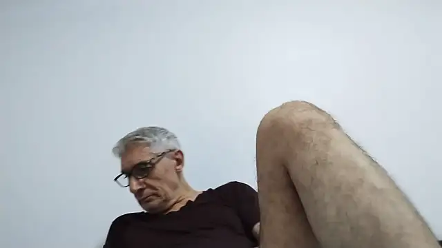 BIGUNCUTHARDCOCK online show from June 12, 2026, 12:09 am