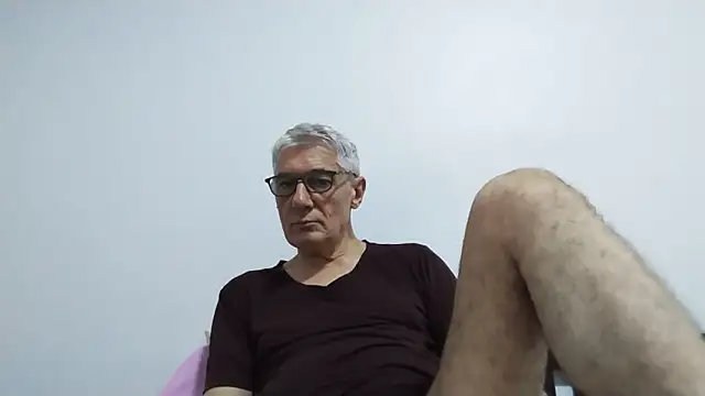 BIGUNCUTHARDCOCK online show from June 15, 2026, 12:13 am