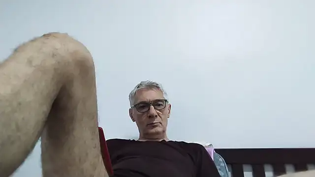 BIGUNCUTHARDCOCK online show from June 16, 2026, 12:35 am