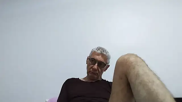 BIGUNCUTHARDCOCK online show from July 4, 2026, 12:06 am