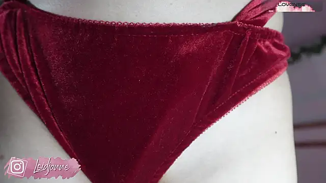 loIijanne online show from February 26, 2026, 12:20 am