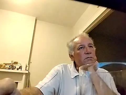 Snapshot of XXCUTHULU23 chatting on September 27, 2025, 5:23 am XXCUTHULU23 online show from September 27, 2025, 5:23 am