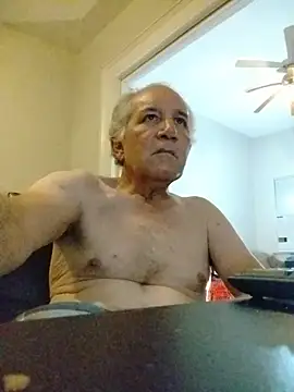 Snapshot of XXCUTHULU23 chatting on October 25, 2025, 4:42 am XXCUTHULU23 online show from October 25, 2025, 4:42 am