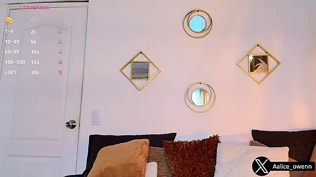 Aliceowenn online show from September 17, 2025, 9:05 pm