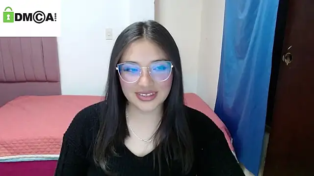 phoenixxxx777 online show from March 10, 2026, 3:17 pm