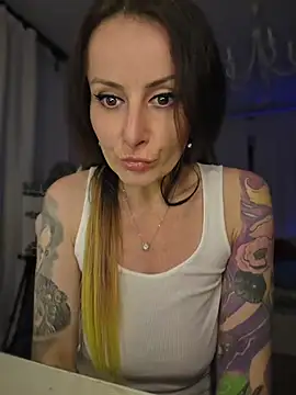  AHHA  online show from May 4, 2026, 8:38 pm