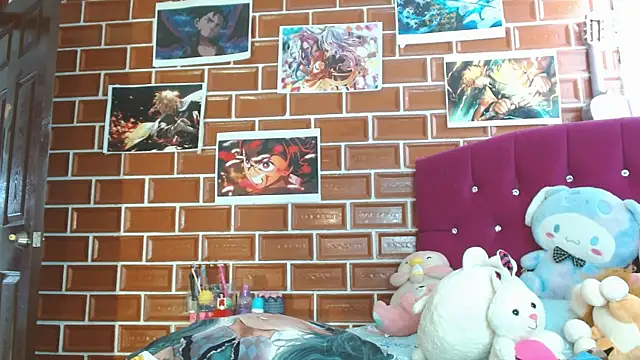 Sakura and yuki online show from March 17, 2025, 4:43 pm