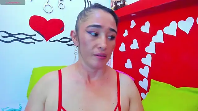 Snapshot of charlotte-11 chatting on March 20, 2025, 9:13 pm charlotte-11 online show from March 20, 2025, 9:13 pm
