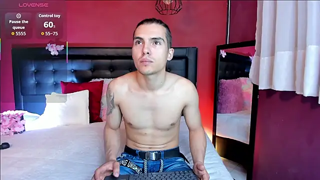  Tattoo Couple online show from November 8, 2025, 1:55 pm