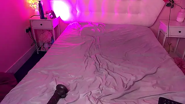 JanesaMiaBabestationx online show from February 27, 2025, 9:04 pm