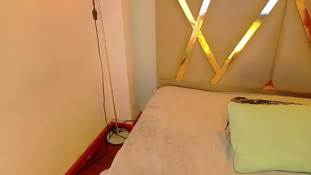 cattaleeyaa online show from October 13, 2025, 12:27 pm