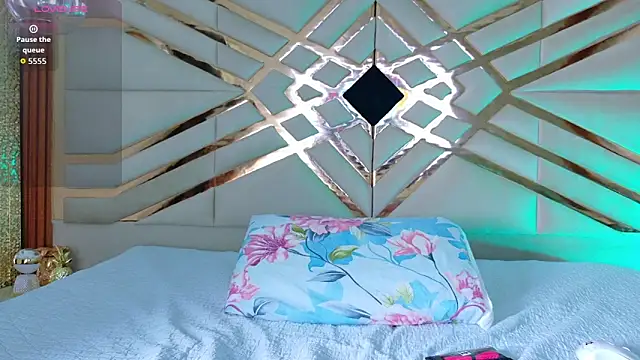 Snapshot of cattaleeyaa chatting on March 2, 2026, 9:32 pm cattaleeyaa online show from March 2, 2026, 9:32 pm