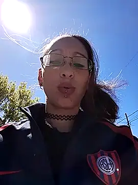Snapshot of Zorrita_Fox chatting on October 7, 2025, 4:37 pm Zorrita Fox online show from October 7, 2025, 4:37 pm