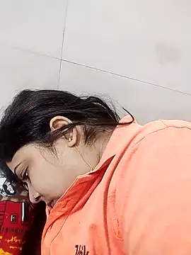 Snapshot of Husnpari20 chatting on February 6, 2025, 12:37 pm Husnpari20 online show from February 6, 2025, 12:37 pm