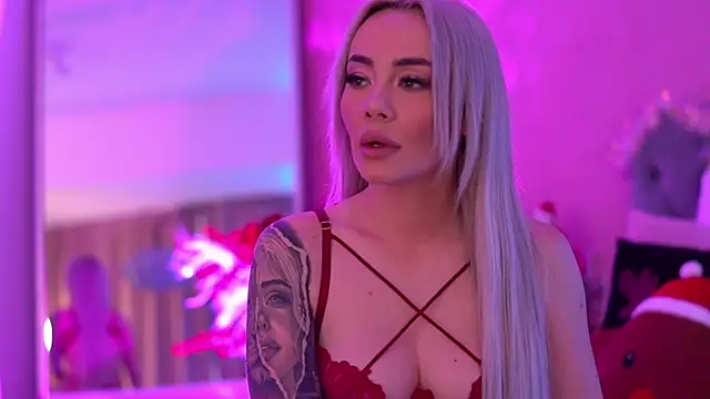 FrancescaMcGray online show from January 8, 2026, 10:50 am