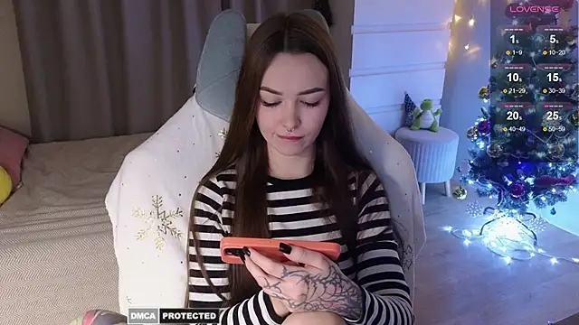Snapshot of kate_leoo chatting on January 8, 2025, 2:35 pm kate leoo online show from January 8, 2025, 2:35 pm