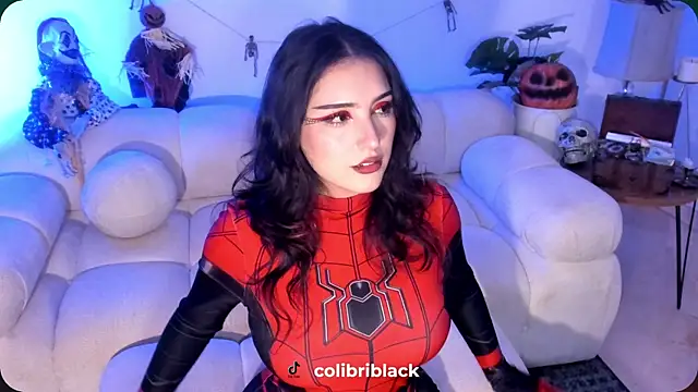 Snapshot of freya_bella_ chatting on October 17, 2025, 8:06 am freya bella  online show from October 17, 2025, 8:06 am