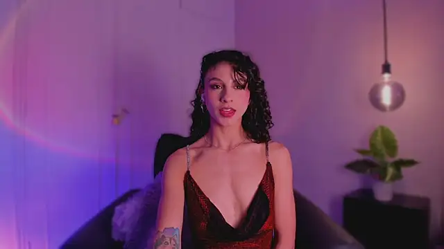 MiissCharlotte online show from October 26, 2025, 5:35 am