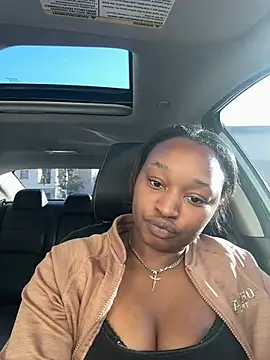 symone4u online show from January 8, 2025, 9:23 pm