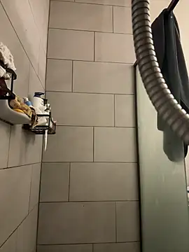 symone4u online show from February 2, 2025, 4:26 am