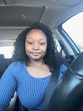 symone4u online show from March 11, 2025, 9:15 pm