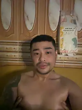 Snapshot of Asianhif chatting on September 27, 2025, 7:52 pm Asianhif online show from September 27, 2025, 7:52 pm