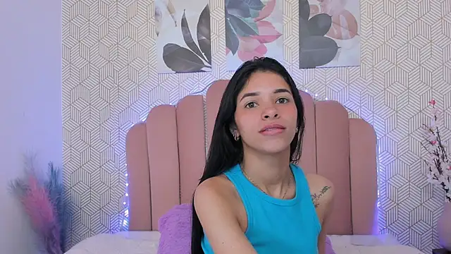 Snapshot of LisaBrunett chatting on December 29, 2024, 4:30 pm LisaBrunett online show from December 29, 2024, 4:30 pm