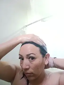 Laura martin  online show from July 6, 2026, 12:57 pm
