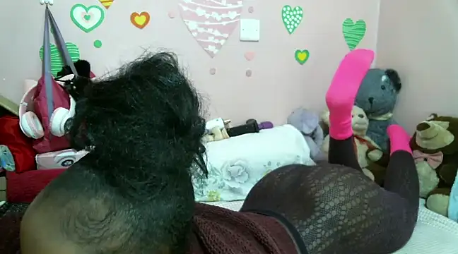 hot cupcake01 online show from January 11, 2025, 6:35 am