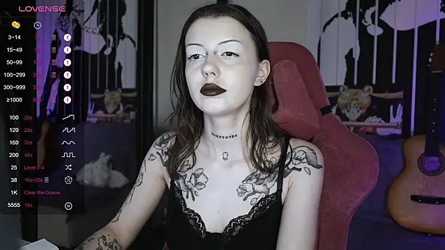 Snapshot of prettybones chatting on December 28, 2024, 8:05 am prettybones online show from December 28, 2024, 8:05 am