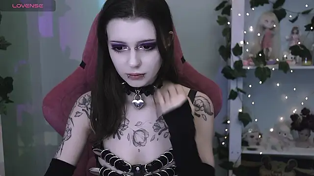 Snapshot of prettybones chatting on March 26, 2026, 12:50 am prettybones online show from March 26, 2026, 12:50 am