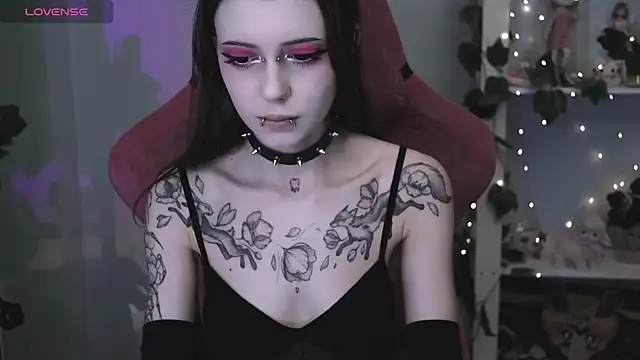 Snapshot of prettybones chatting on April 9, 2026, 11:10 pm prettybones online show from April 9, 2026, 11:10 pm
