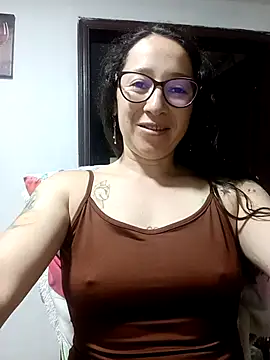 Snapshot of emilypoppy3 chatting on September 22, 2025, 9:28 pm emilypoppy3 online show from September 22, 2025, 9:28 pm