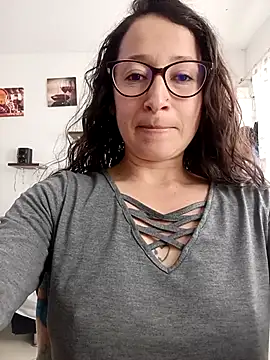 emilypoppy3 online show from February 28, 2026, 8:10 pm